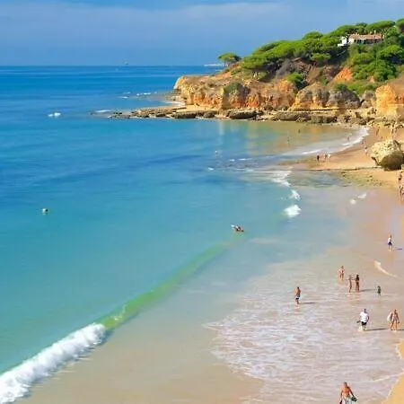 2 Quartos, 350m Olhos D'agua, G Apartmán *