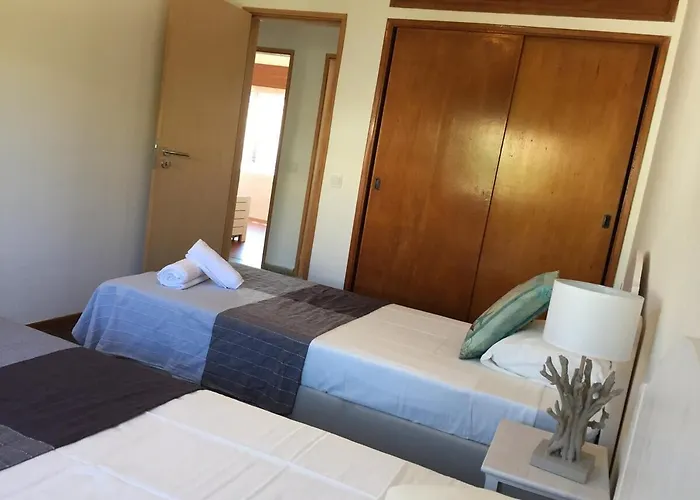 2 Quartos, 350m Olhos D'agua, G Appartement *