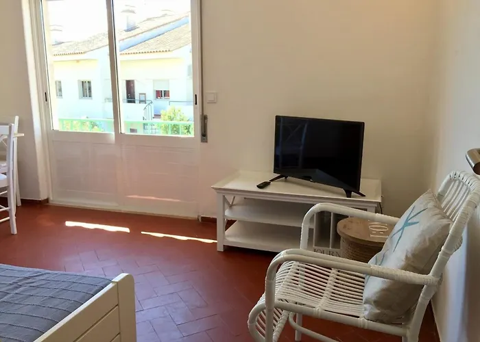 2 Quartos, 350m Olhos D'agua, G Appartement